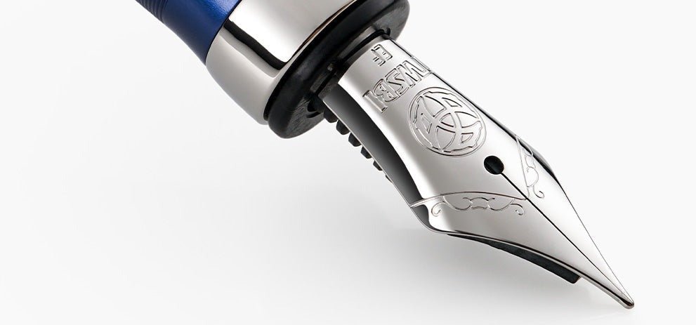 TWSBI 580 Stylo-plume à Piston, Corps Résine Transparent