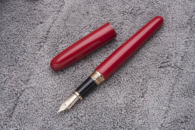Stylo Plume d'Élégance Édition Spéciale