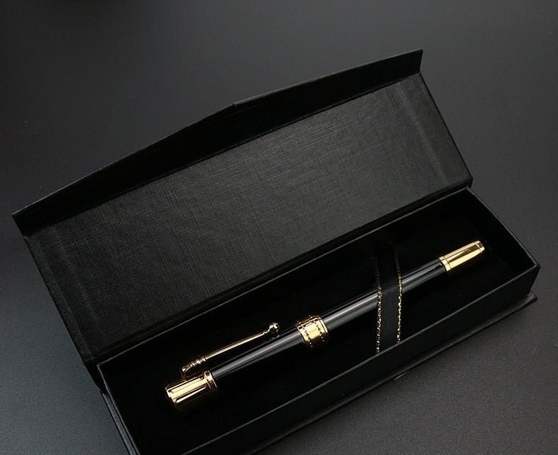 Stylo plume pointe fine
