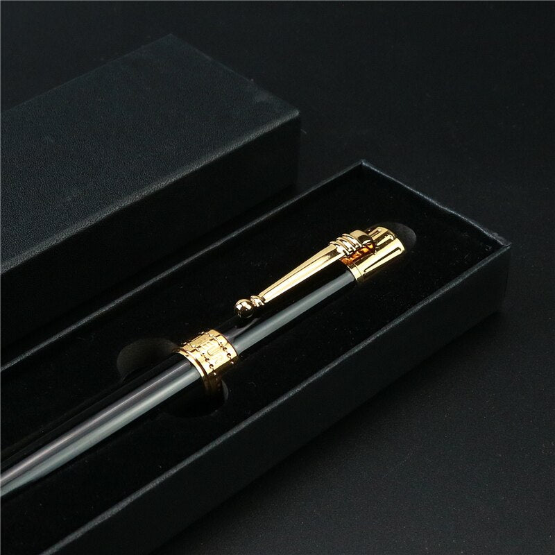 Stylo plume pointe fine