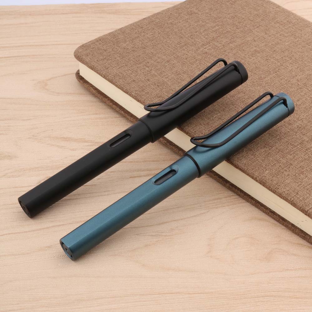 Stylo plume ergonomique